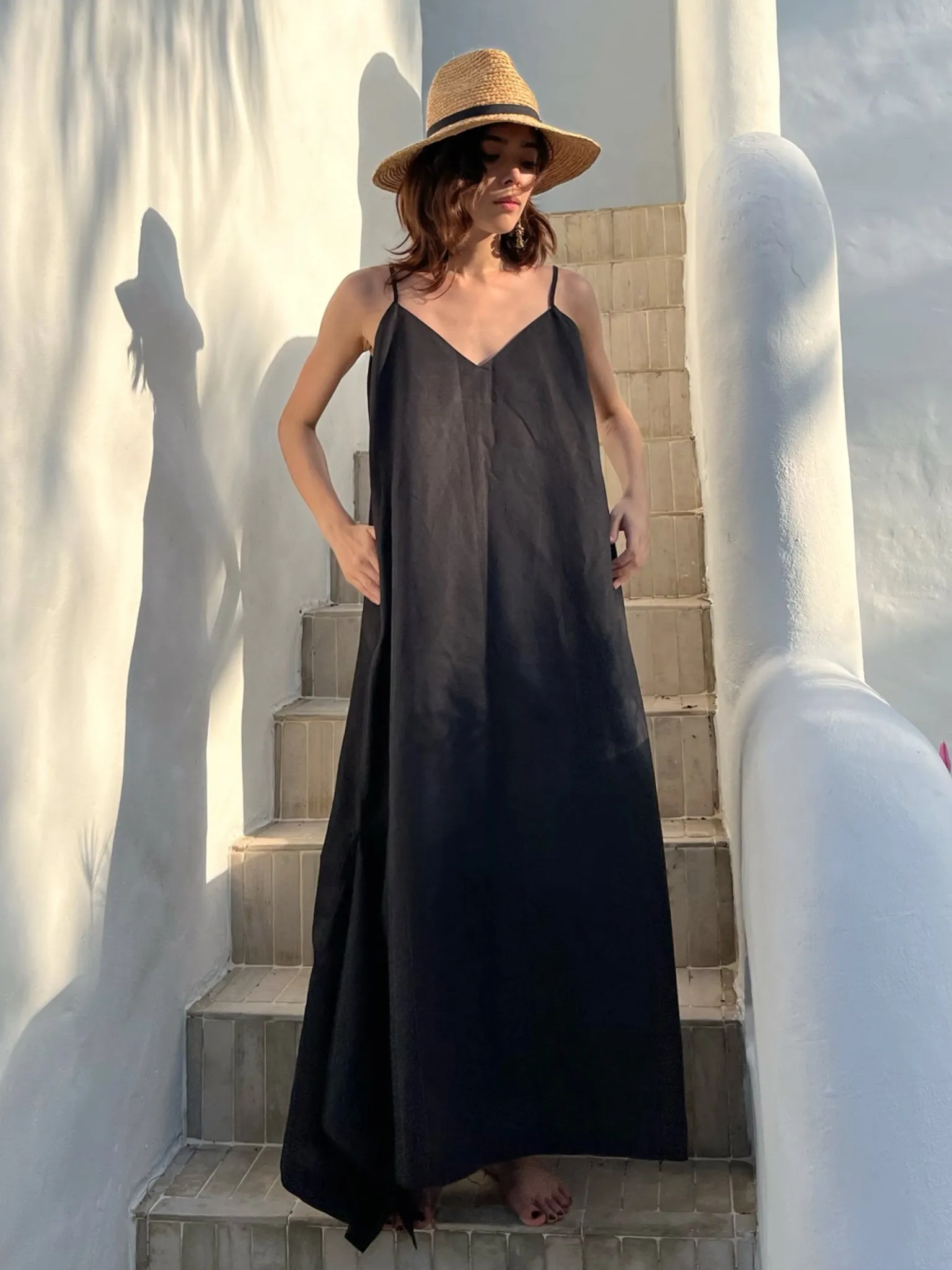 Bua Linen Maxi dress - Black