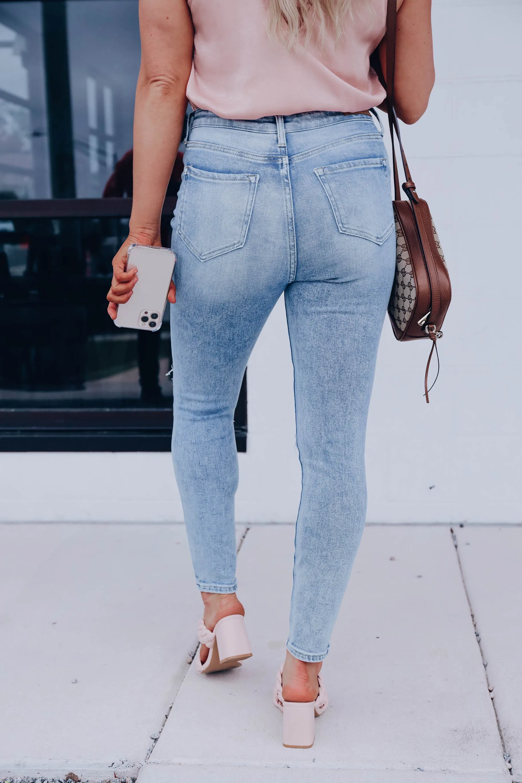 Hi-Rise Distressed Skinny Jeans - Light