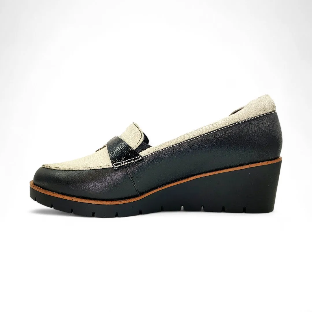 Pamplona Wedge Loafer