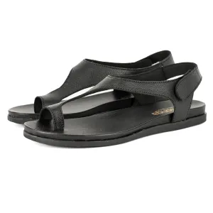 Ukumosa : Ladies Leather Sandal in Black Cayak