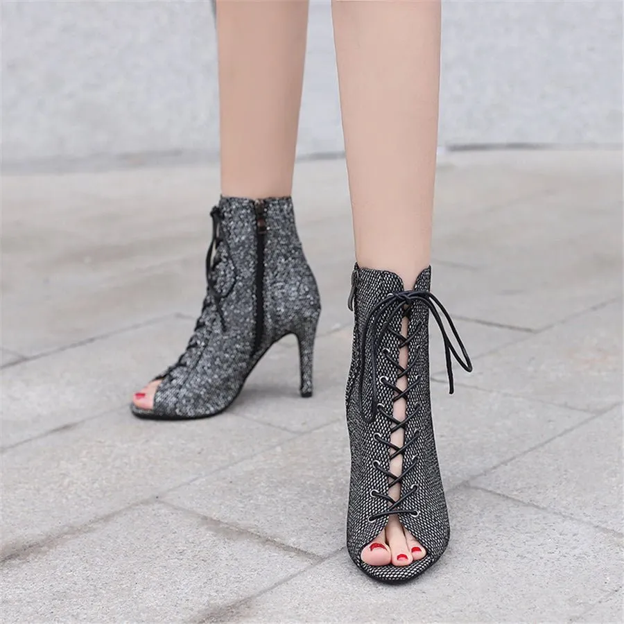 Velvoura Serpatura Wedding Boots