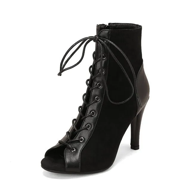 Velvoura Serpatura Wedding Boots