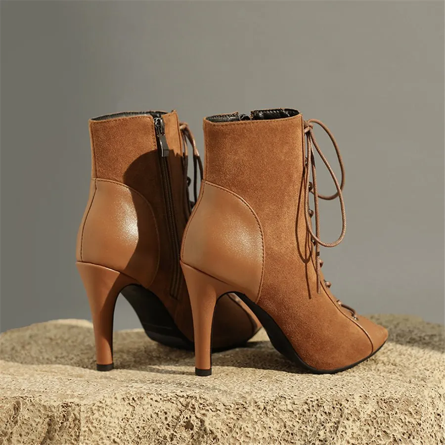 Velvoura Serpatura Wedding Boots
