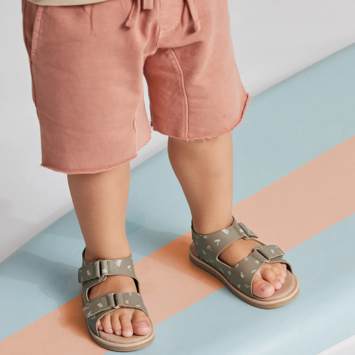 Wilder Sandals (Reef)