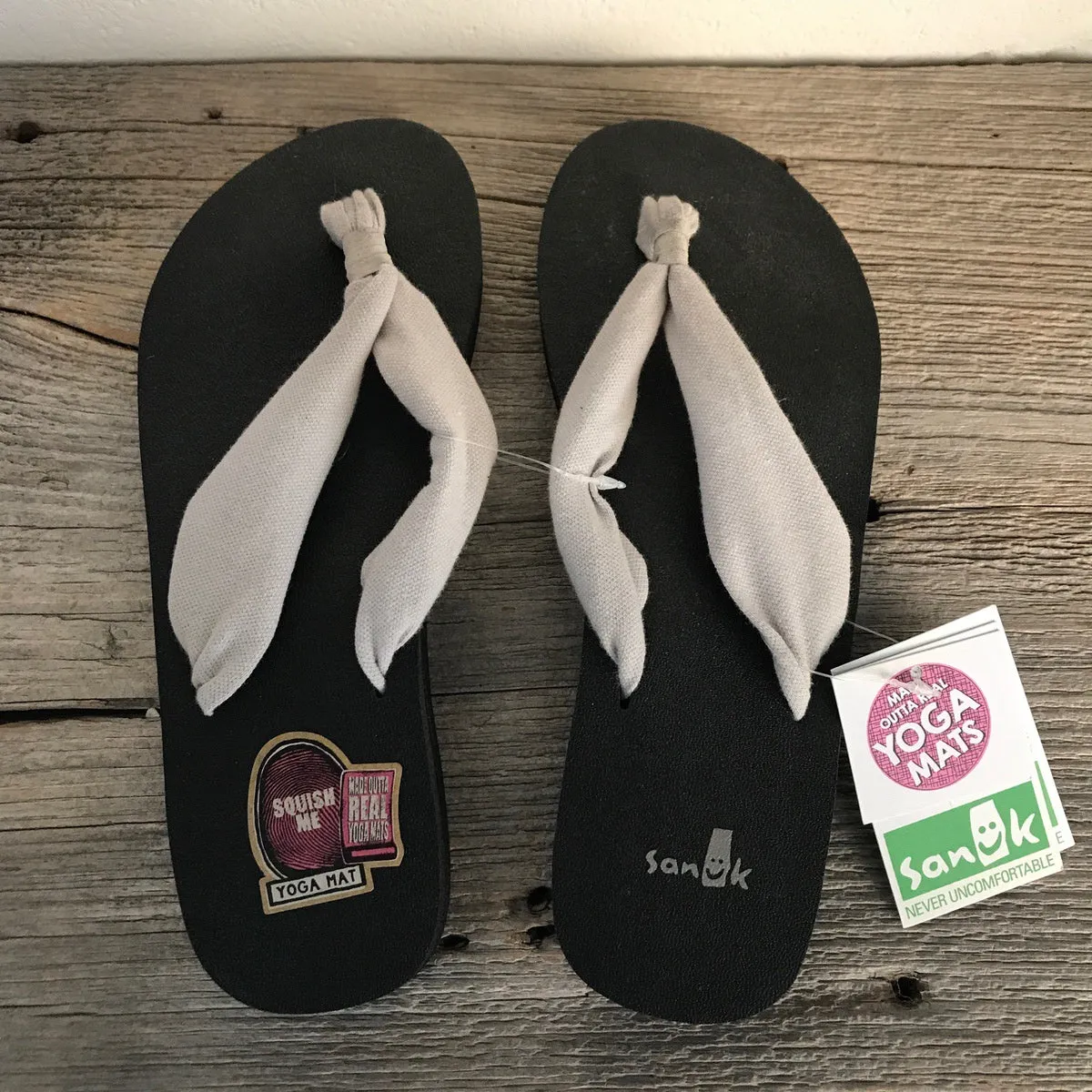 Womens Sanuks YOGA SLINGER natural slops